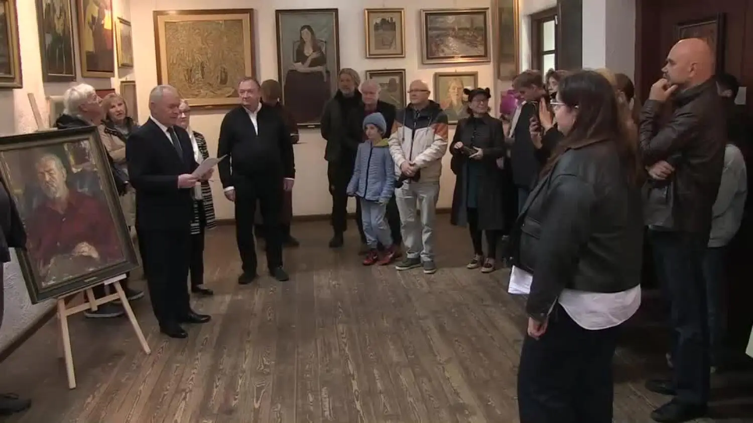 20251013-20251011-c-421-wystawa-obrazow-w-dpt-w-chlewiskach-1.mp4