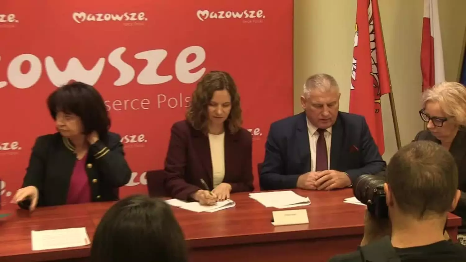 20251015-20251015-c-302-kolejne-inwestycje-na-mazowszu-1.mp4