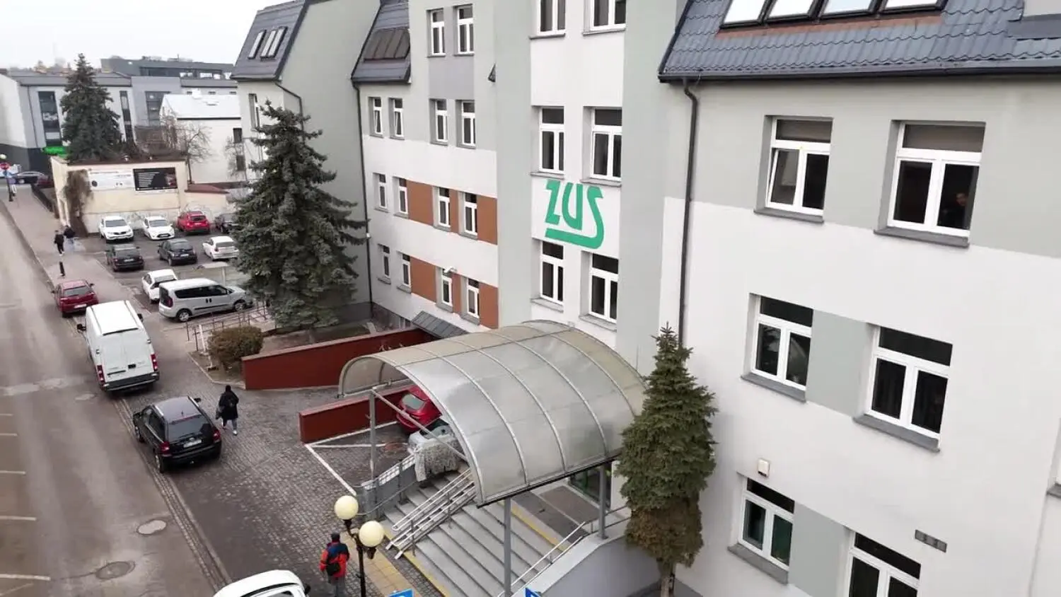 20251117-20251117-c-120-zus-oszusci.mp4