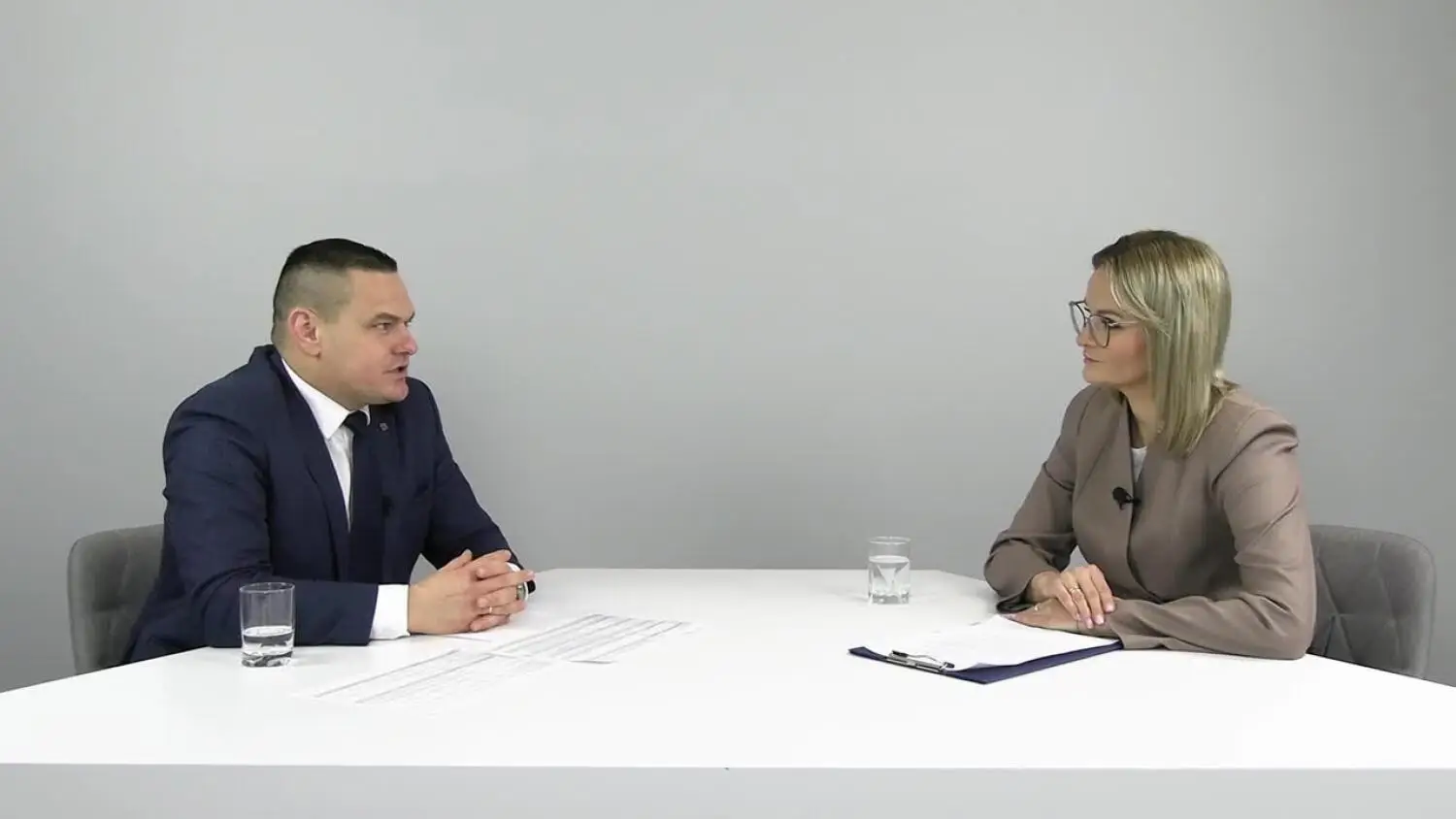 20251209-mr-danielcelinski.mp4