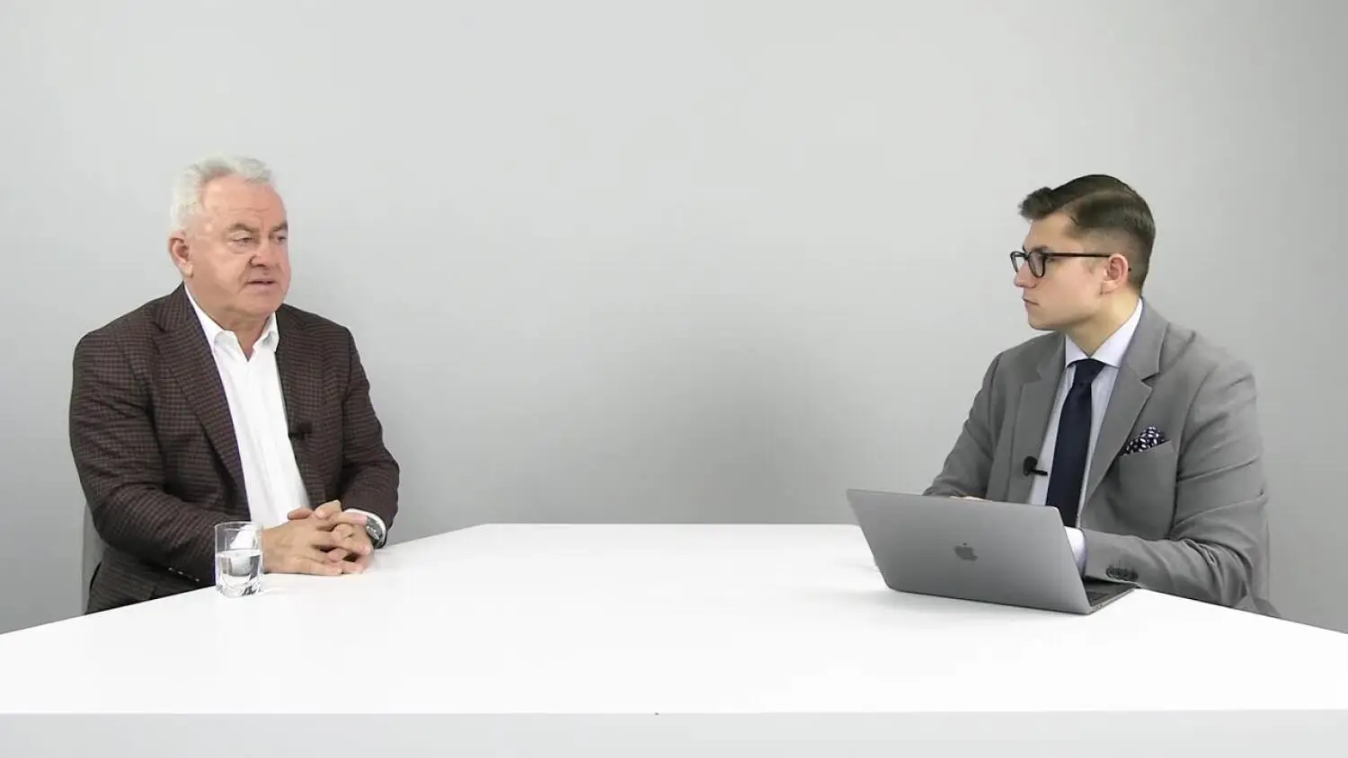 20251211-mr-konstantystrus.mp4