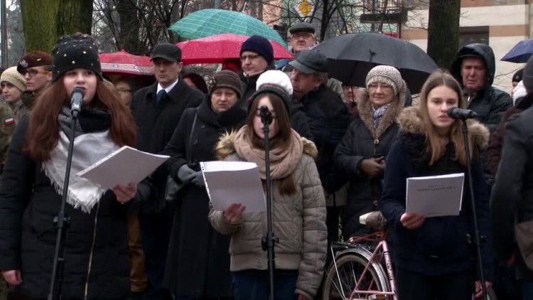 media-Filmy-2016_03_02_C_19_13_WR_Siedlce