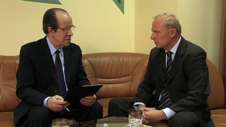 media-artykuly-2011.10.27-NaRozneTematyCzeslawMroczekPose